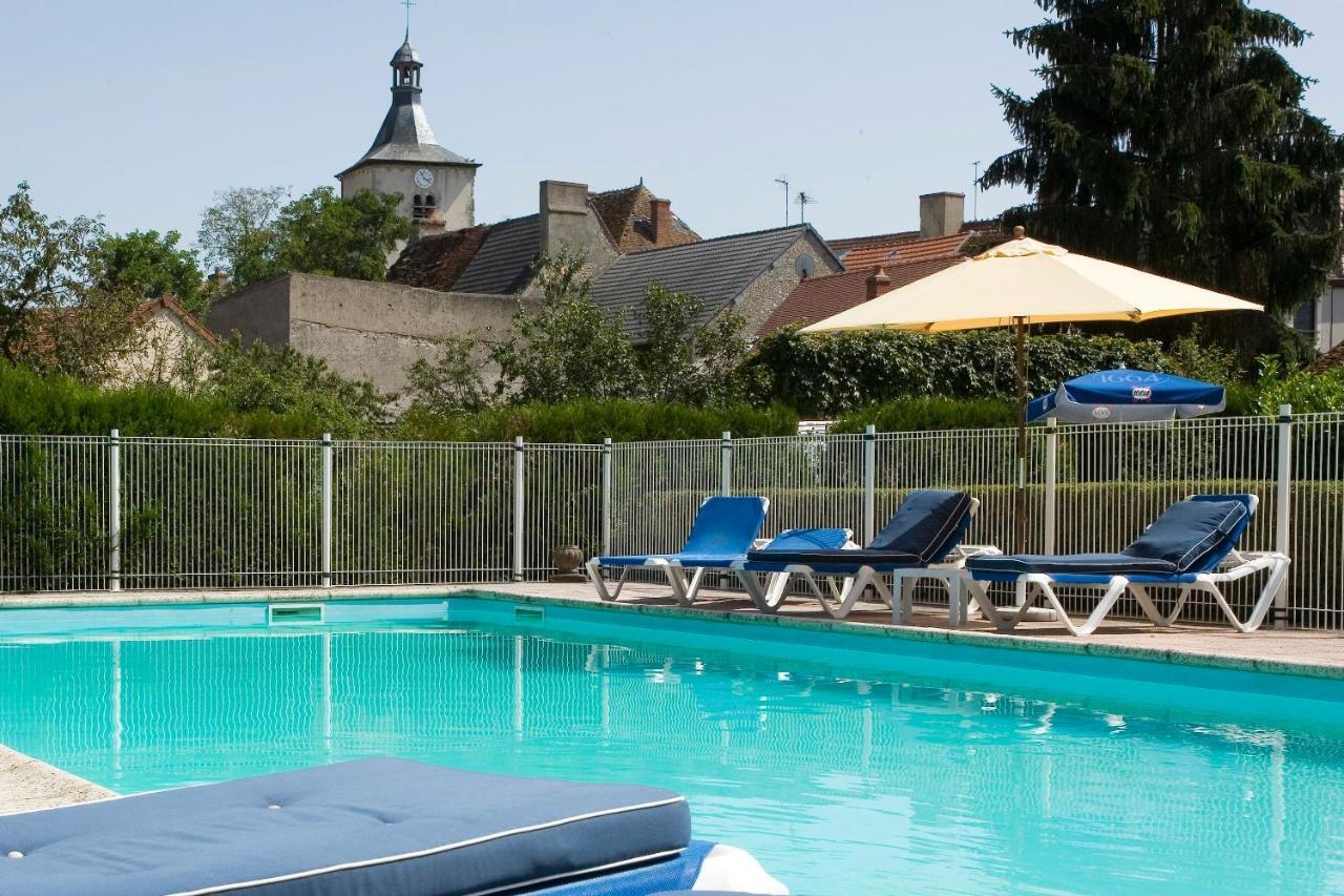 Logis Du Pont Neuf Hotel Le Veurdre